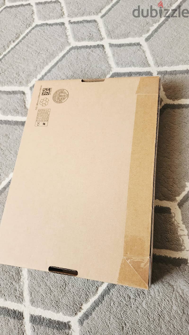 Microsoft Surface Pro 7 sealed pack New with wireless keyboard 2