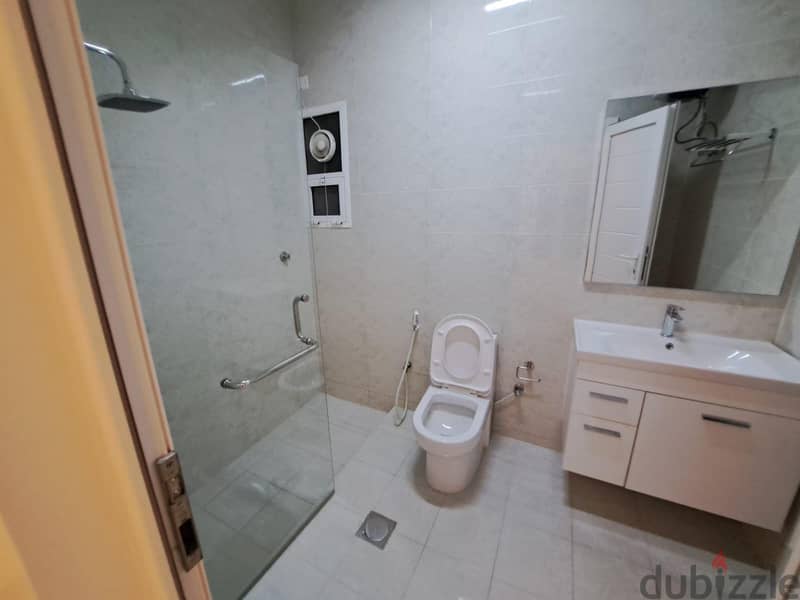 nice villa near the wave and al muzom 19