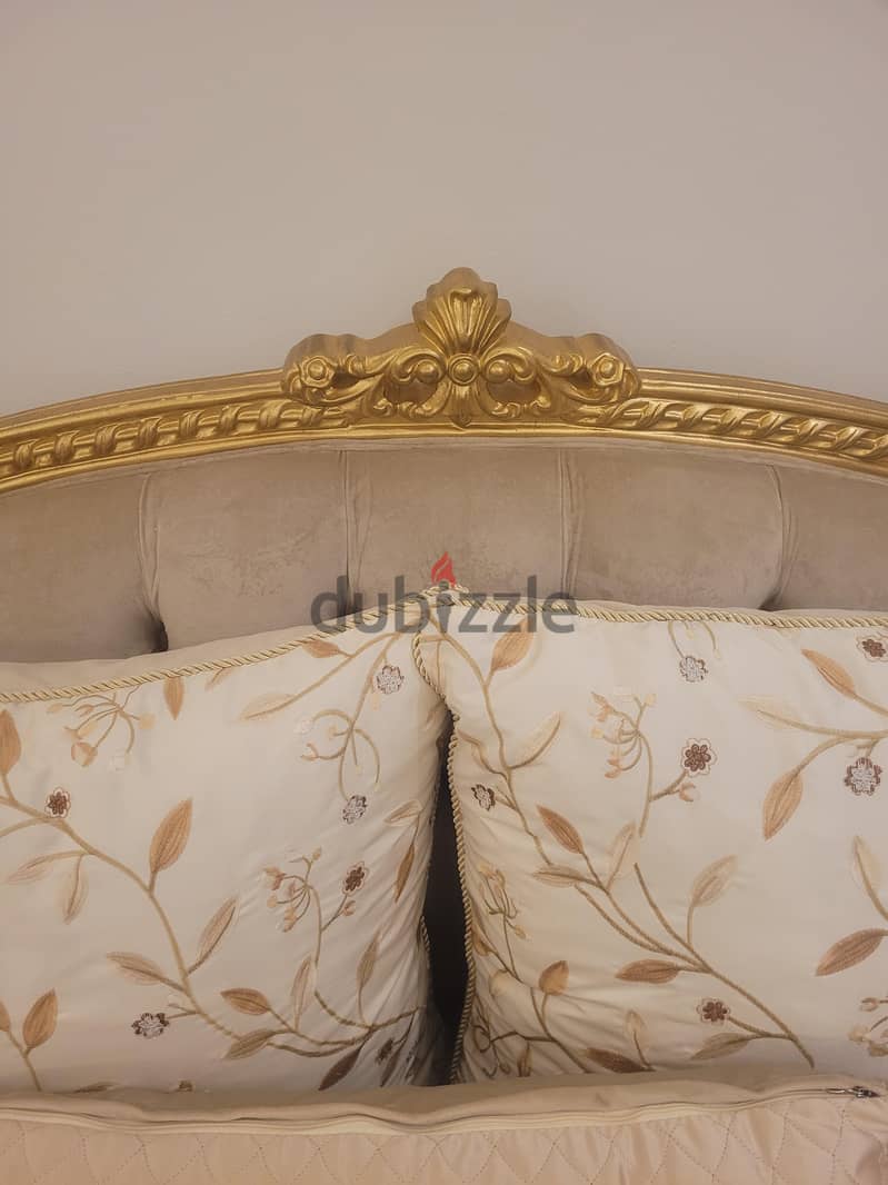 three seater sofa 4