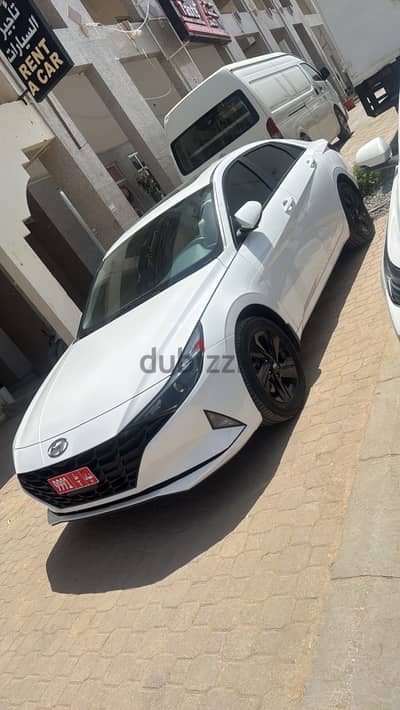 Hyundai Elantra 2025 – للإيجار في مسقط