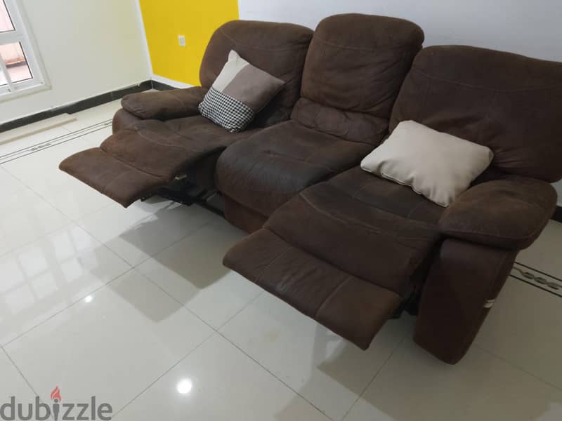RECLINER SOFA 3 SEATER 5