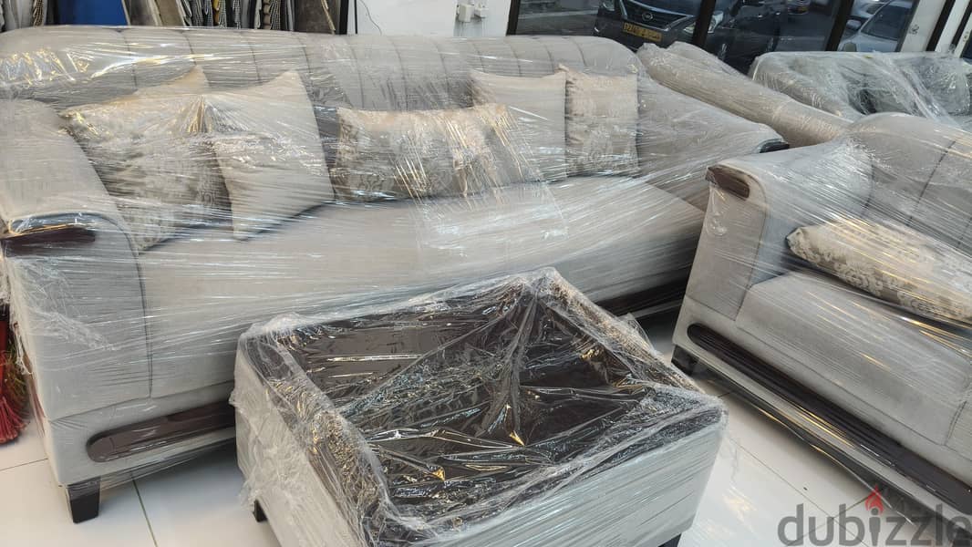 special Offer New sofa 8th seater available 7