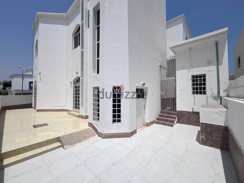 3 BR + Maid’s Room Beautiful Penthouse in Azaiba 1