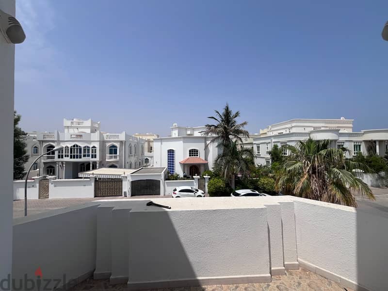 3 BR + Maid’s Room Beautiful Penthouse in Azaiba 7