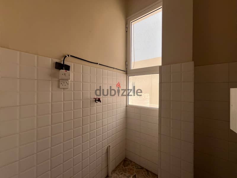 3 BR + Maid’s Room Beautiful Penthouse in Azaiba 9