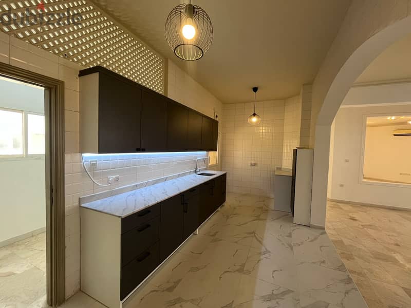 3 BR + Maid’s Room Beautiful Penthouse in Azaiba 10