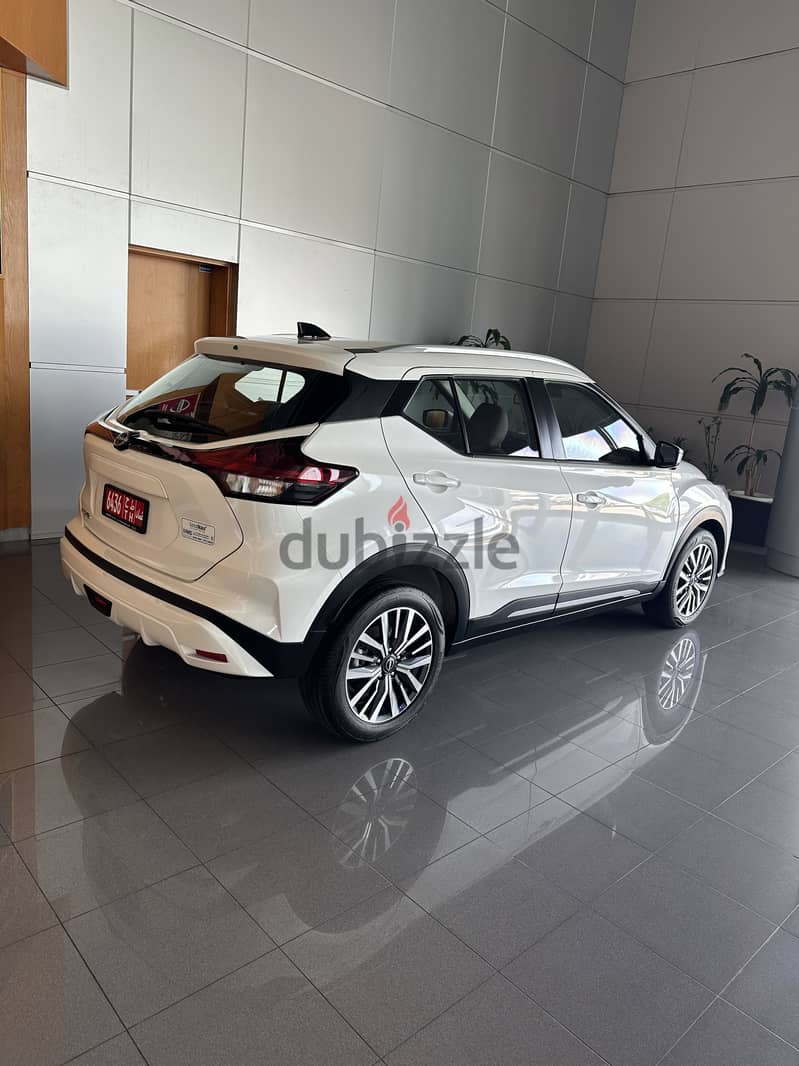 نيسان كيكس 2023 للإيجار | Nissan Kicks 2023 3