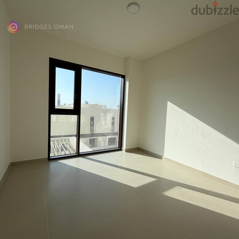 For Rent: Premium Apartment in Al Mouj 2