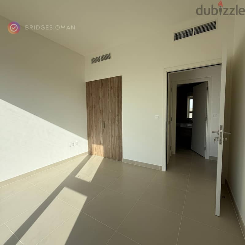 For Rent: Premium Apartment in Al Mouj 3