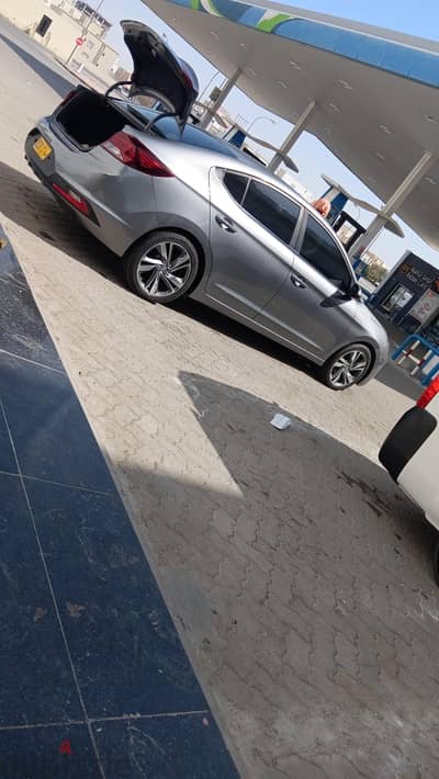 هيونداي إلينترا 2019
