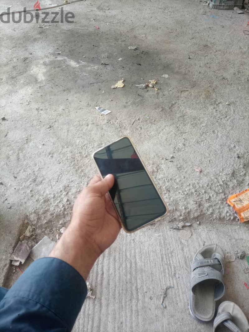Samsung S24 6