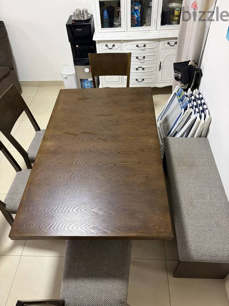 Dining Table - Solid Wood 6-Seater Dining Table including chairs 2