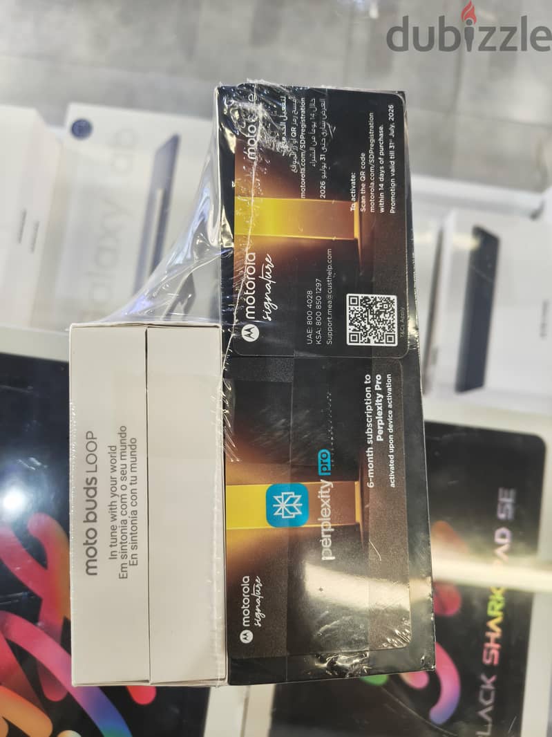 Motorola Signature Brand New 512GB Premium 3