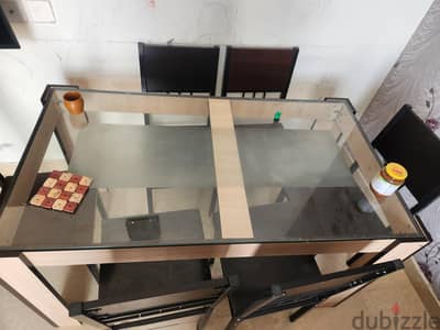 Dining Table with 6 chairs