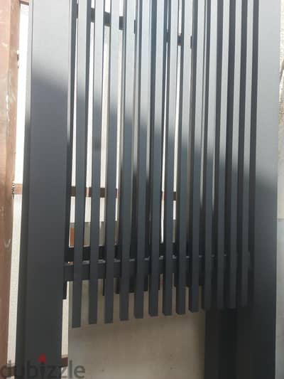 Caster aluminium gate and door