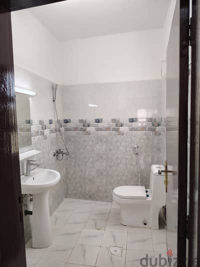 (Ruwi suoq) renovation flat ruwi high Street opposite bank Muscat