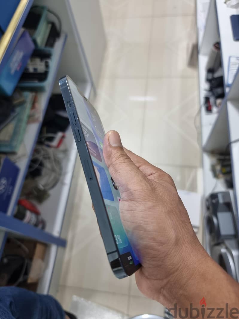 Apple - iPhone 12 Pro Max 256gb 76% 3