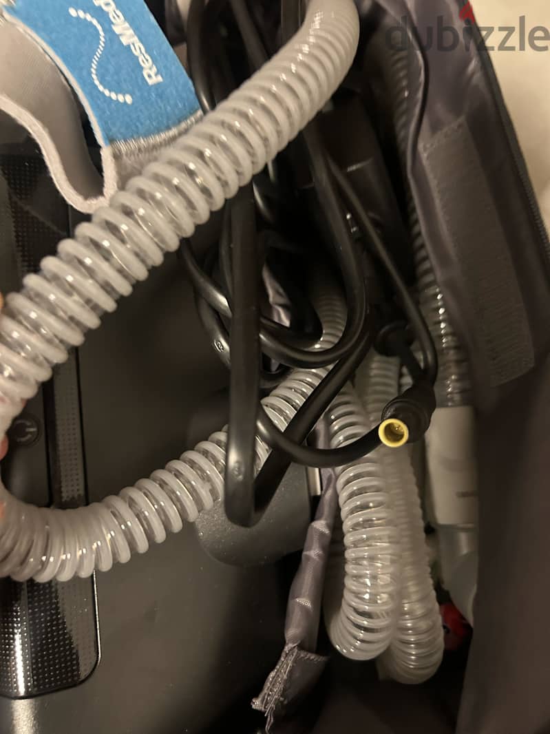 CPAP machine with humidifier 4