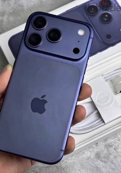 Apple - iPhone 17 Pro Max - Like New Arabic