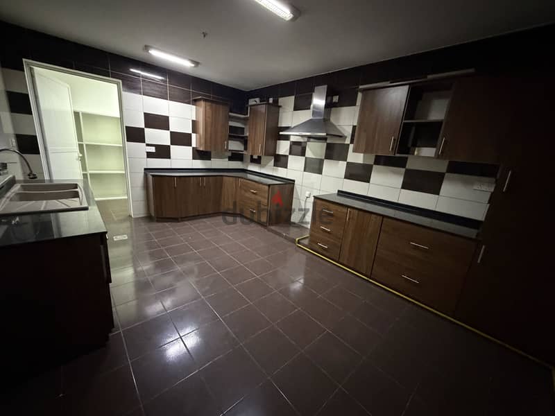 Elegant 8Bedroom Villa for rent | Bosher 7