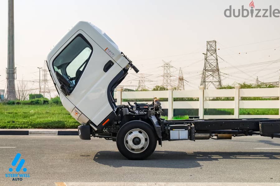 Export from Dubai - Mitsubishi Canter Long Chassis 16ft 2026 | 3.0L Turbo DSL | Euro 5 GCC 8