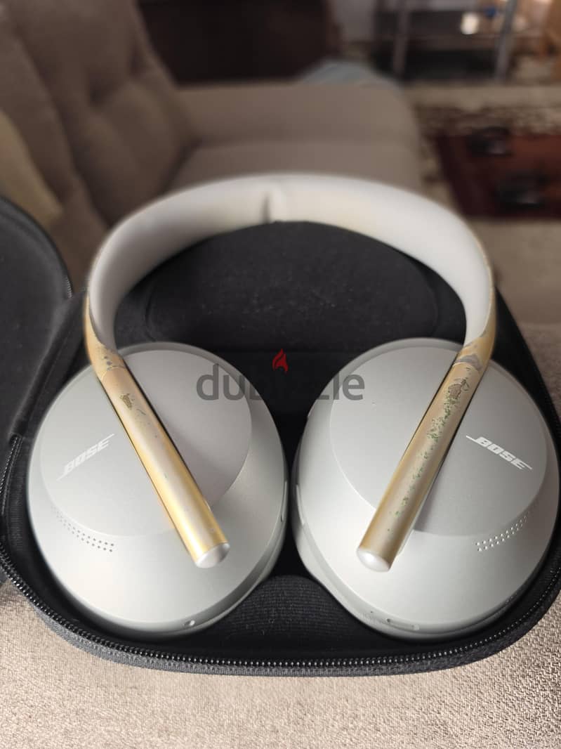 Bose NC700 HEADPHONES 1