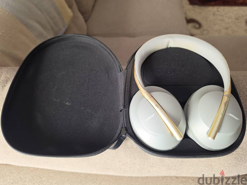Bose NC700 HEADPHONES 2