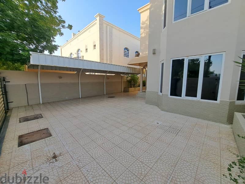 nice modern  villa near muscat wave and muzun mall 6