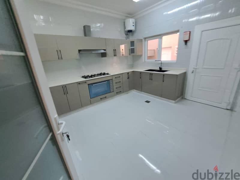 nice modern  villa near muscat wave and muzun mall 18