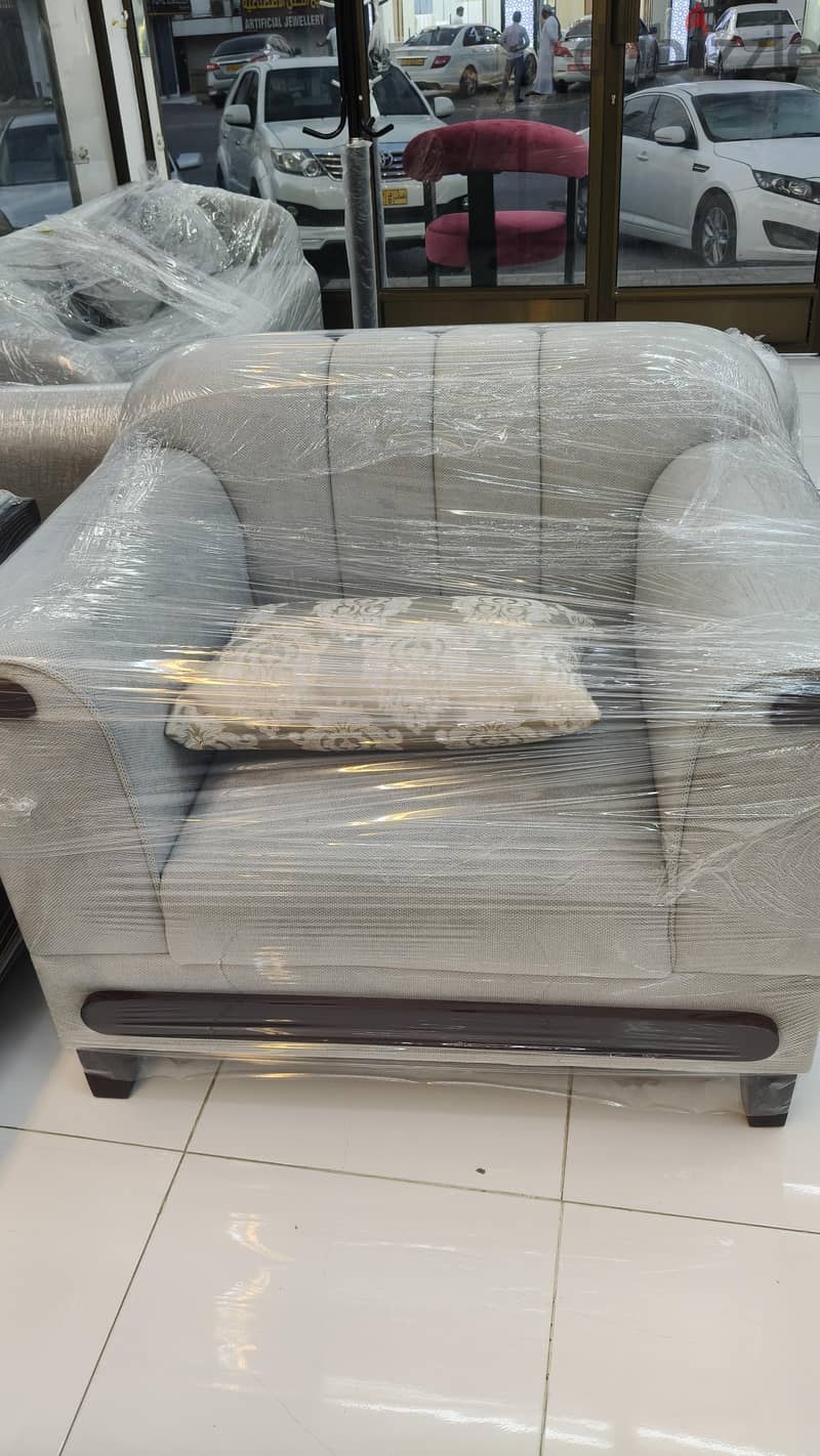special Offer New sofa 8th seater available 6