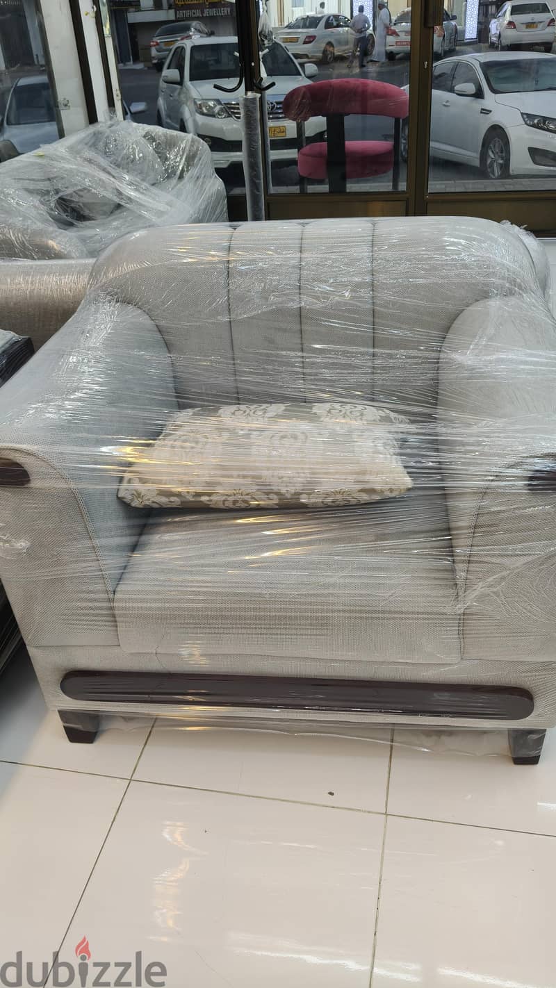 special Offer New sofa 8th seater available 10