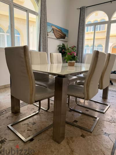 6-Seater Dining Table Set for Sale – OMR 170