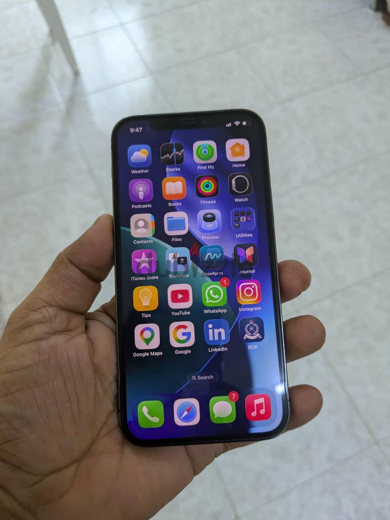 iphone 12 Pro- 256 2