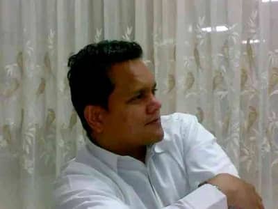 Aaron Daouza