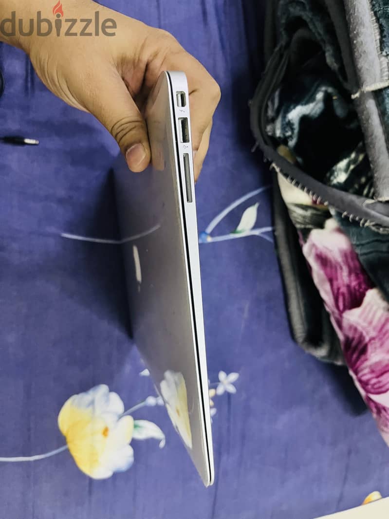 MacBook air 2017 13 inch 6