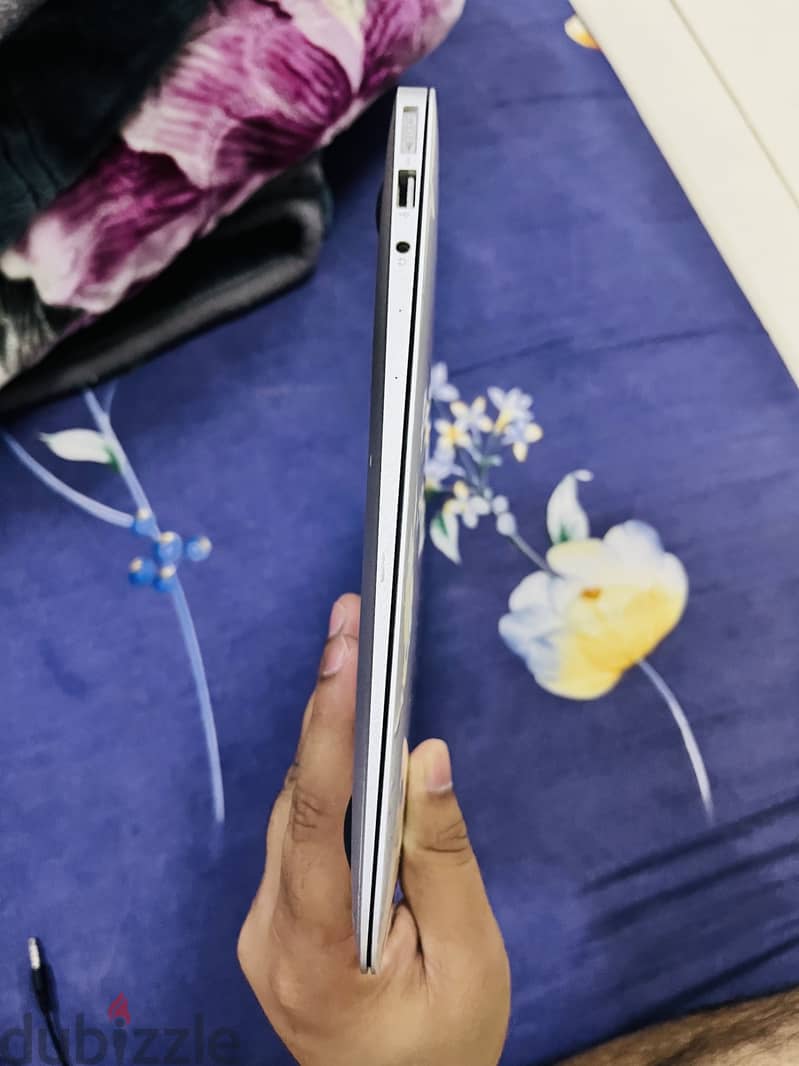 MacBook air 2017 13 inch 9