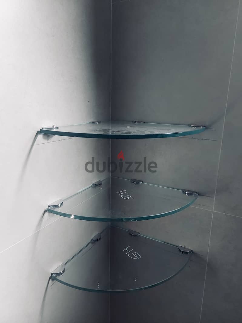 Glass Shower Cabins| Mirrors | Standard bathroom decor | Blop Shape 5