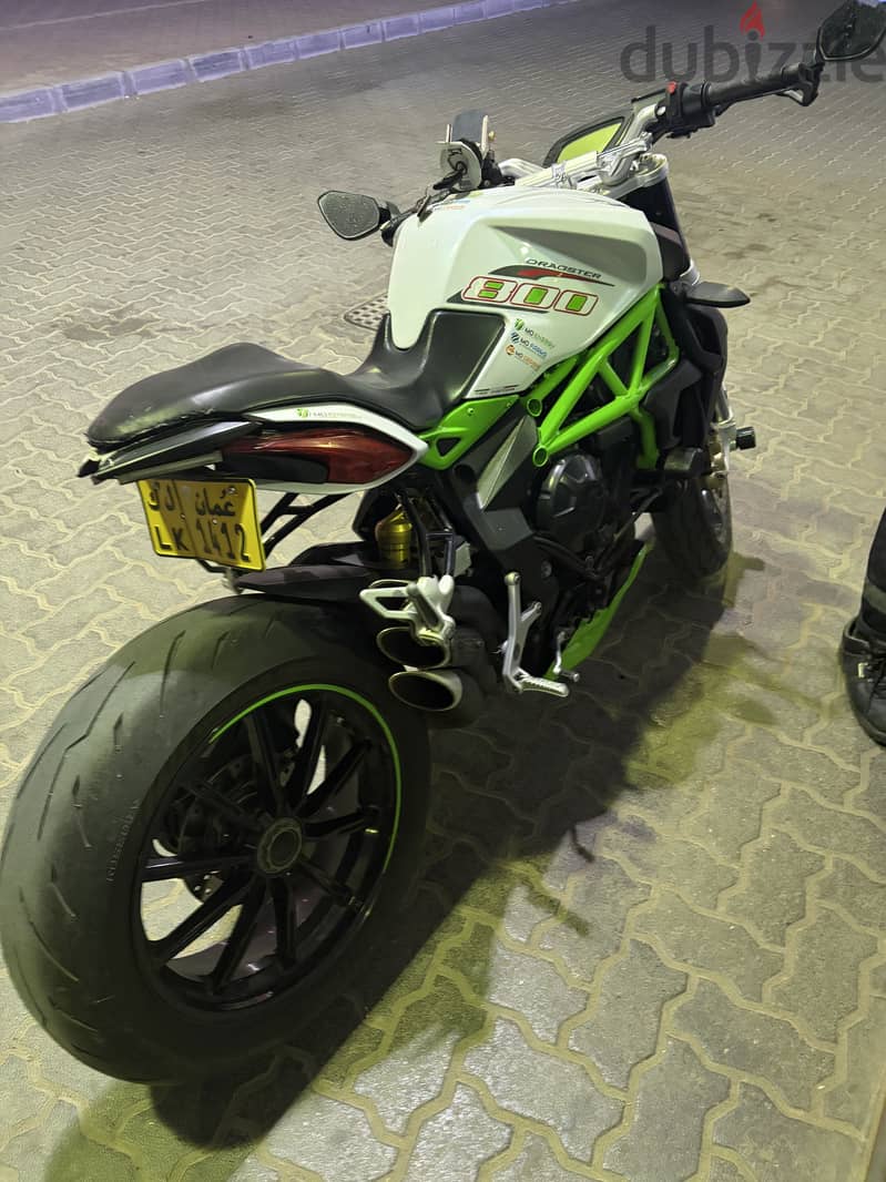 MV Agusta Brutale 800 6