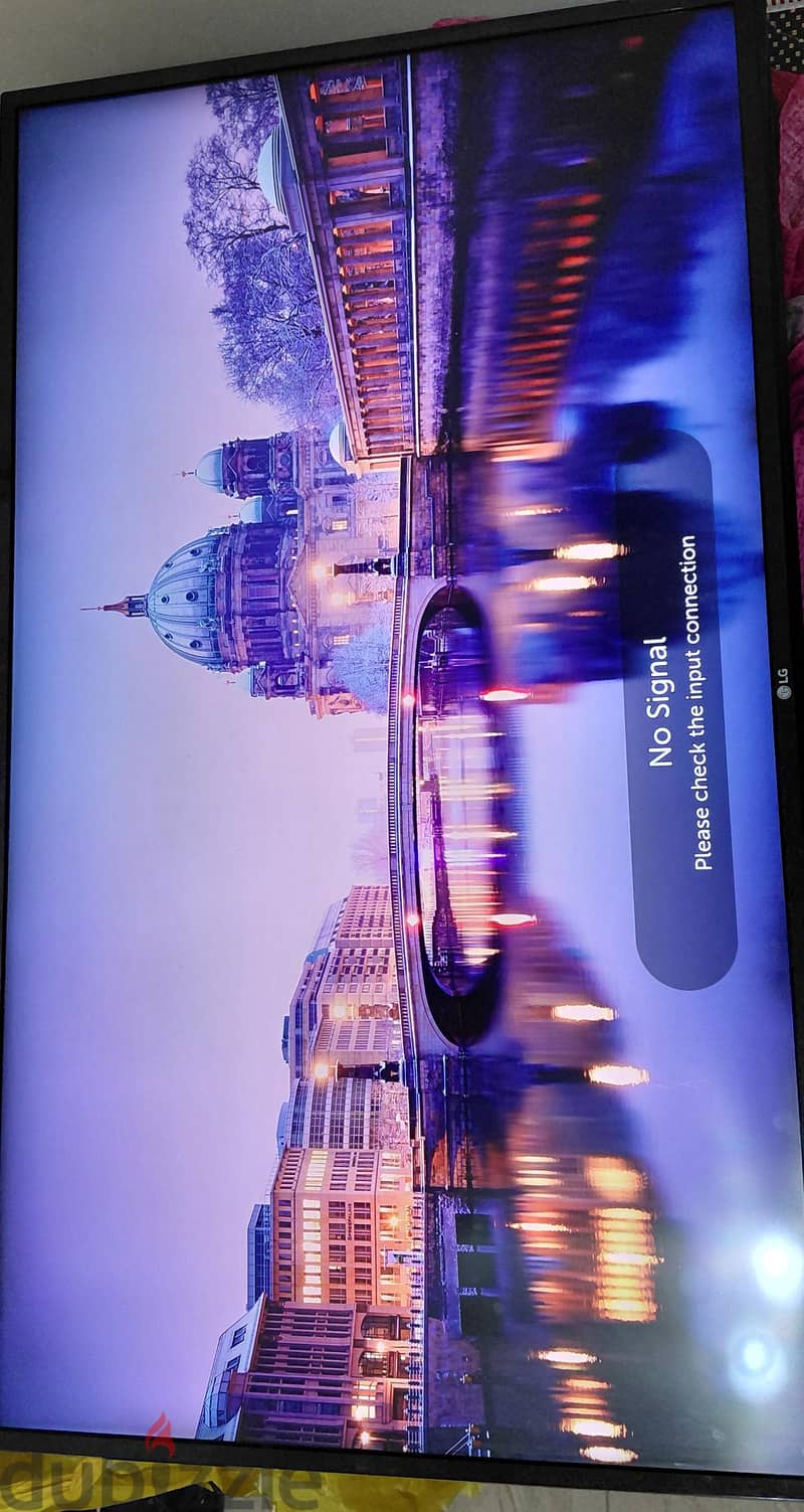 LG 42 inches    LED smart Television 2