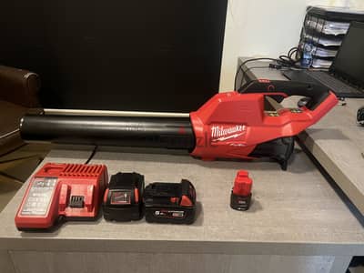 Milwaukee Blower with Accessories منفاخ هواء  ميلووكي معً الملحقات