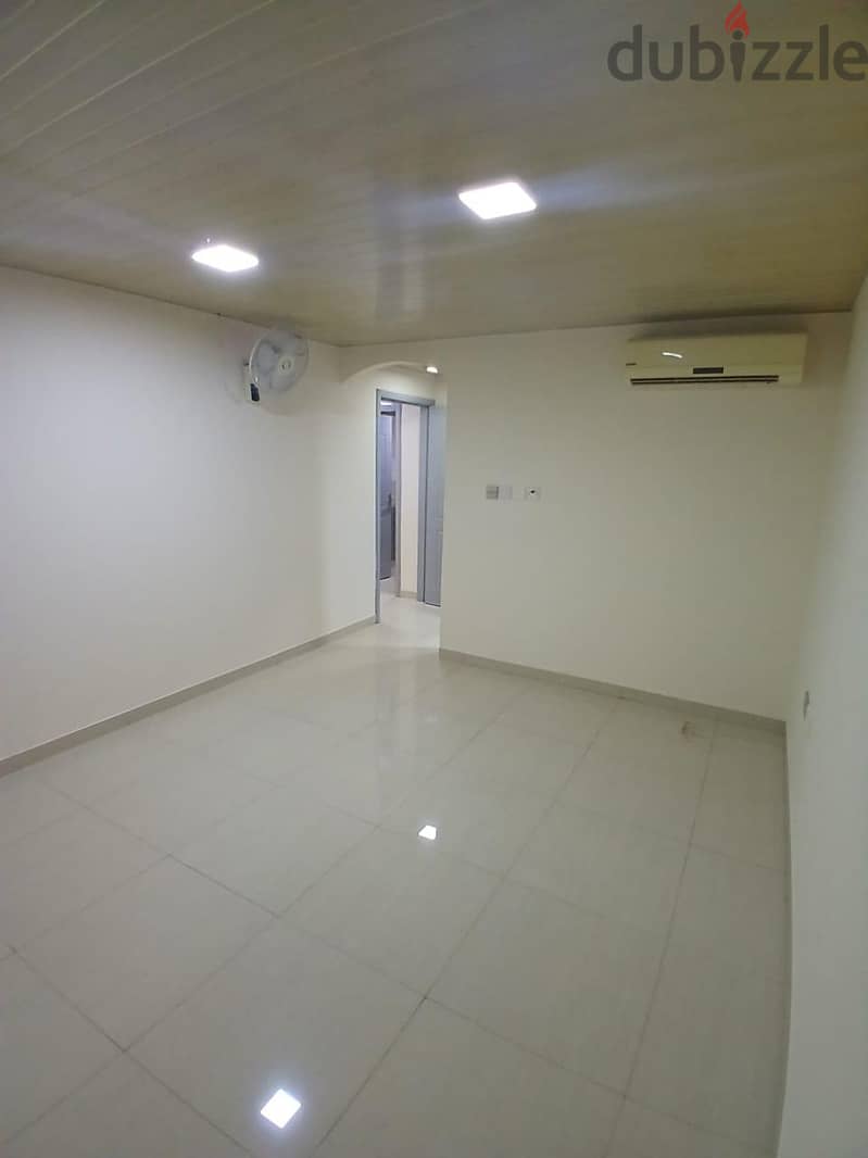 APARTMENT 2BHK FOR RENT - MUTRAH 3