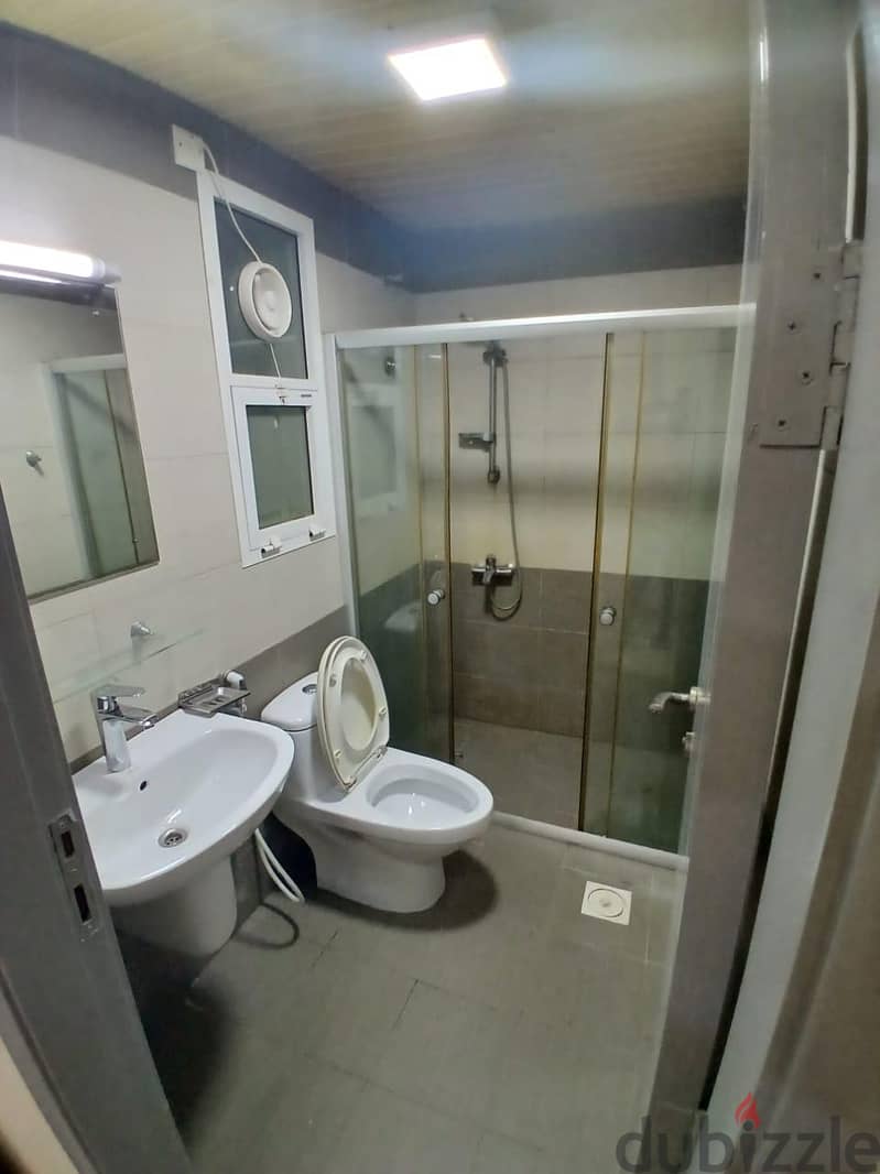 APARTMENT 2BHK FOR RENT - MUTRAH 5
