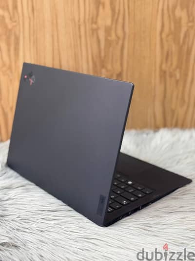 LENOVO THINKPAD X1 CARBON GEN 9 i7-11th 16/512 T 14" USED