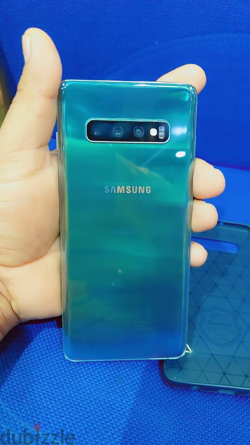 Samsung S10 Plus 4