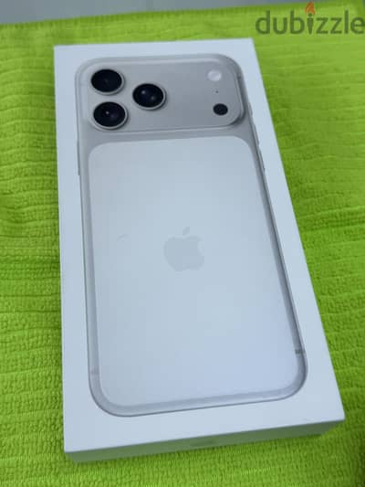Apple - iPhone 17 Pro Max
