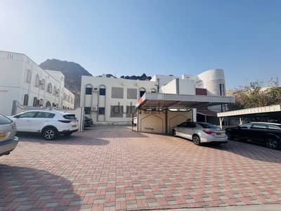 Spacious one bedroom flat available in wadiKabeer near Kuwaiti masjid