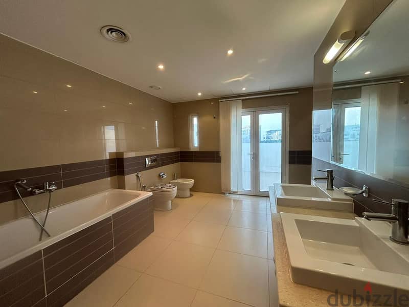 Three Bedroom Townhouse, Al Mouj Muscat 16