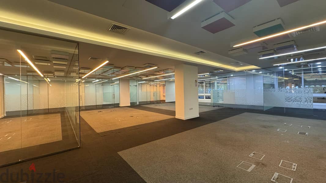 Premium Office Space Available at Beach One, Shatti Al Qurum, CSAQO030 6