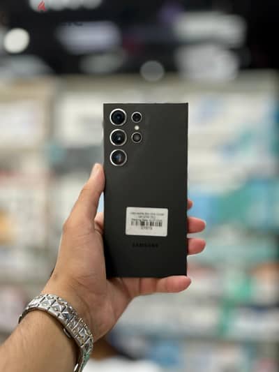 Used Samsung S24 Ultra in Oman | 256GB Storage