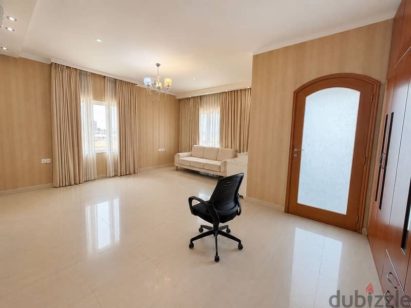 Spacious Villa | 5 BD | Azaiba 17